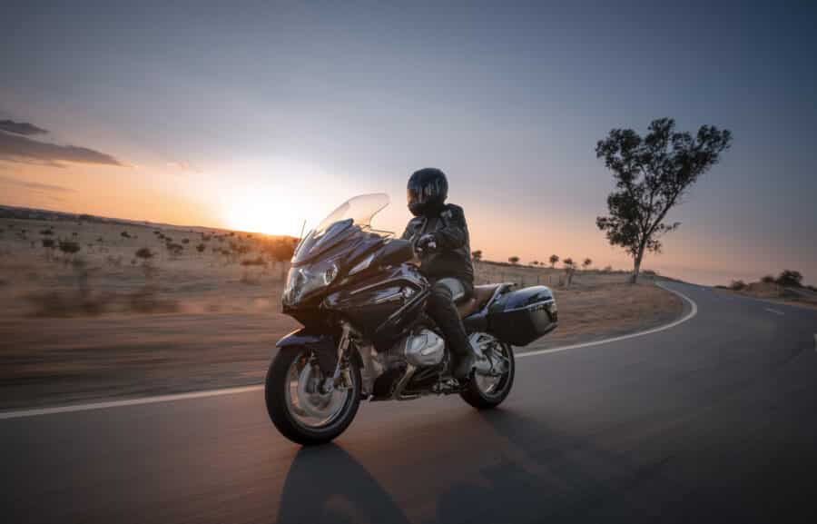 BMW R 1250 RT Tuning right into the sunset
