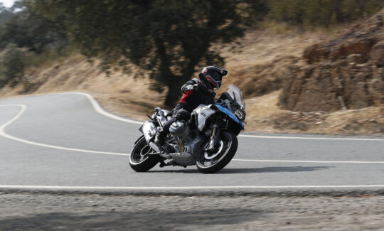 Rider on a 1250 GS leaning